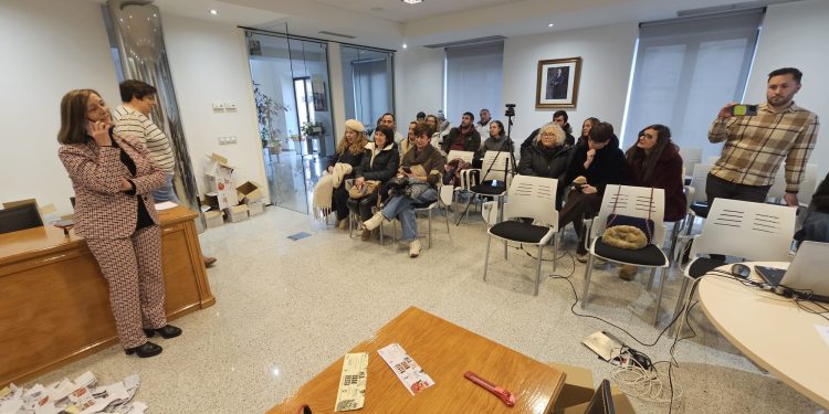 La Gran Cesta del comercio de Peñaranda ya tiene ganadores tras el sorteo en el Ayuntamiento: Alberto Cascón y Manuela Gomera