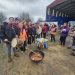 Peñarandilla disfruta de la Fiesta de la Matanza Tradicional con música, degustaciones y un gran ambiente junto al frontón